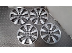 JUEGO TAPACUBOS 15'' -- 4 TORN RENAULT 