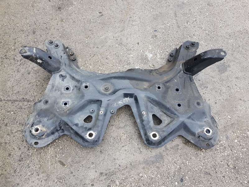 Recambio de puente delantero para fiat 500 e icon referencia OEM IAM 52105414  