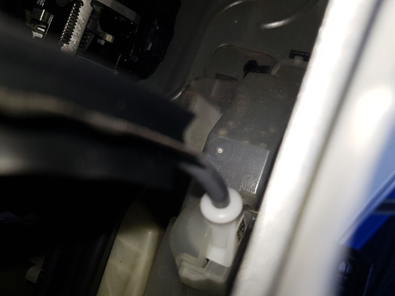 Recambio de cerradura puerta delantera derecha para opel corsa f (p2jo) 1.2 (68) referencia OEM IAM 9844412180  