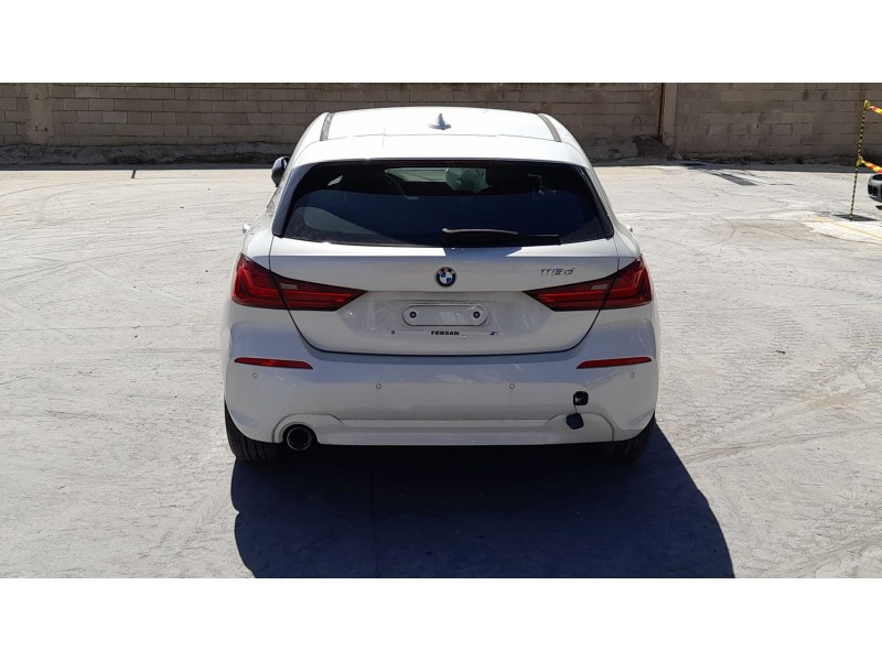 bmw 1 (f40) del año 2019