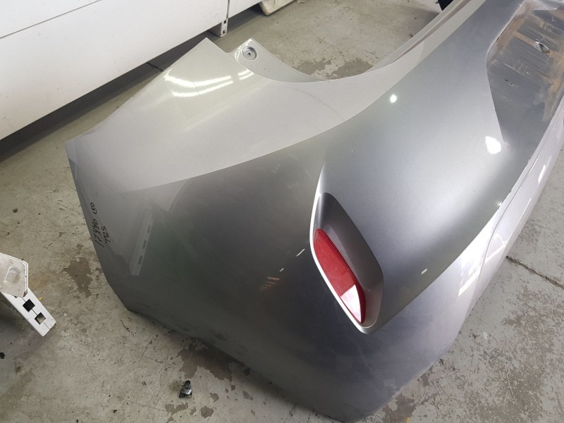 Recambio de paragolpes trasero para opel corsa f (p2jo) 1.2 (68) referencia OEM IAM 166335691T ROZADO 