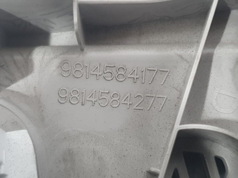 Recambio de luz interior para citroën c5 aircross (ac_, aj_, ar_, a4_) 1.5 bluehdi 130 (acyhzj, acyhzr) referencia OEM IAM 98145