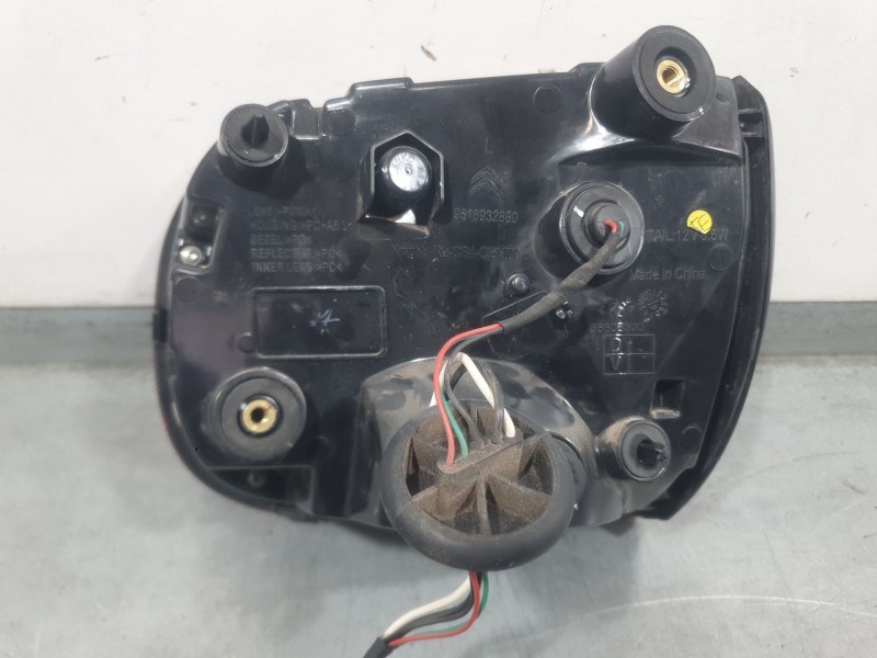 Recambio de piloto trasero izquierdo interior para citroën c5 aircross (ac_, aj_, ar_, a4_) 1.5 bluehdi 130 (acyhzj, acyhzr) ref