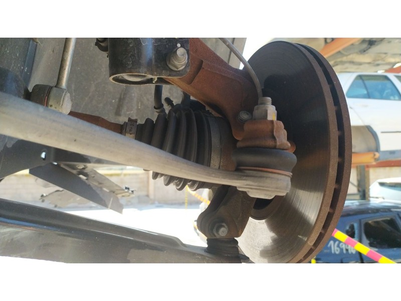 Recambio de mangueta delantera derecha para dacia sandero iii 1.0 tce 90 referencia OEM IAM 400146417R  