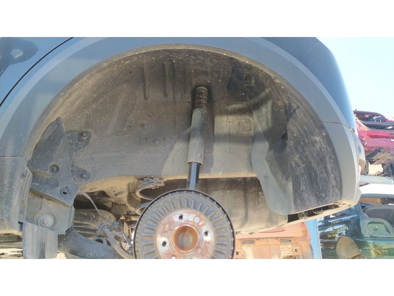 Recambio de plastico pase rueda tras. izq. para dacia sandero iii 1.0 tce 90 referencia OEM IAM 479181172R  479182451R