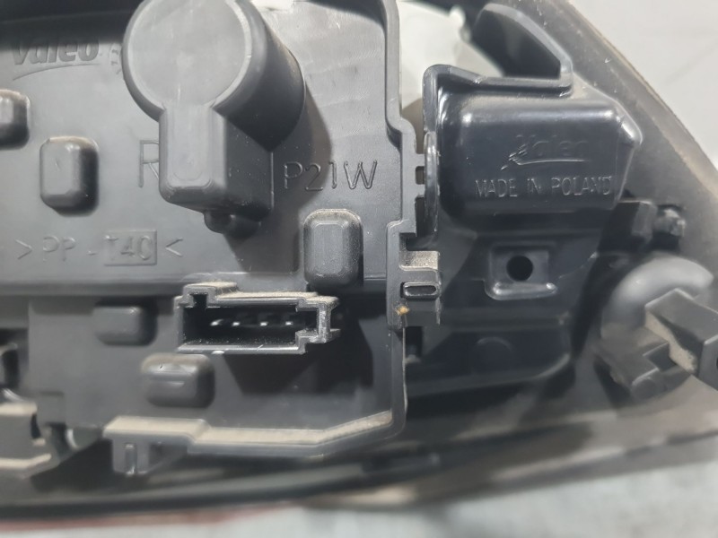 Recambio de piloto trasero derecho interior para opel astra k sports tourer (b16) 1.6 cdti (35) referencia OEM IAM 39077381 3681