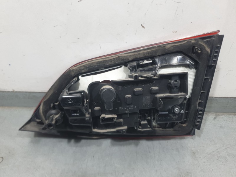 Recambio de piloto trasero izquierdo interior para opel astra k sports tourer (b16) 1.6 cdti (35) referencia OEM IAM 39077378  