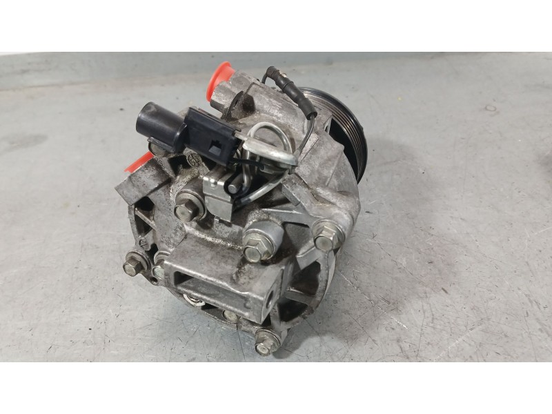 Recambio de compresor aire acondicionado para mitsubishi asx (ga_w_) 1.6 di-d referencia OEM IAM 7813A817 MHI AUTOMITIVE AKV200A