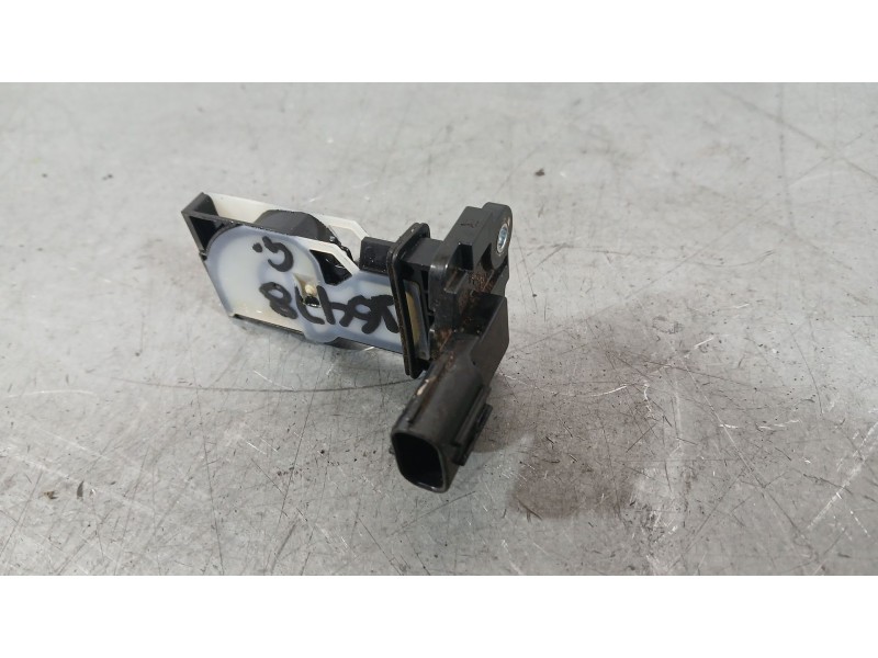 Recambio de caudalimetro para toyota yaris (_p21_, _pa1_, _ph1_) 1.5 hybrid (mxph11) referencia OEM IAM 22204F2010  AFH70M133