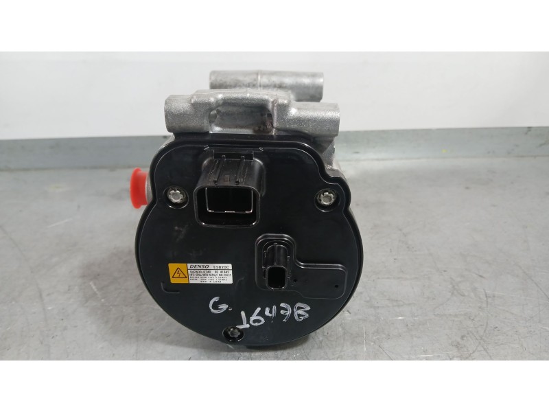 Recambio de compresor aire acondicionado para toyota yaris (_p21_, _pa1_, _ph1_) 1.5 hybrid (mxph11) referencia OEM IAM 88370K00
