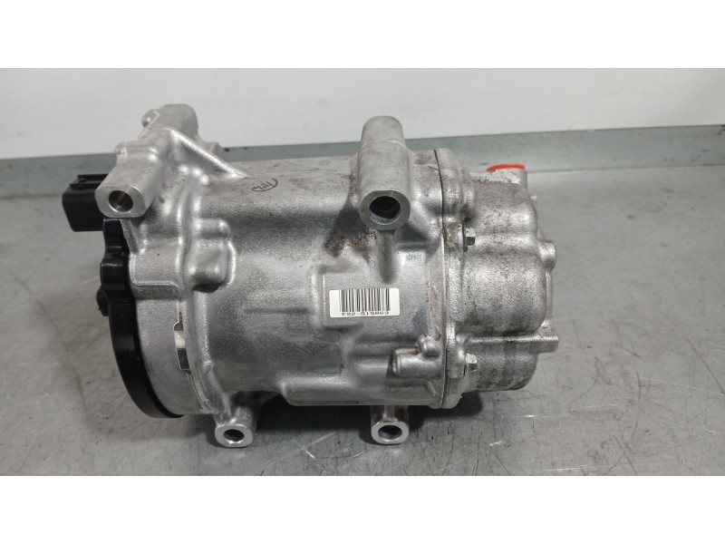 Recambio de compresor aire acondicionado para toyota yaris (_p21_, _pa1_, _ph1_) 1.5 hybrid (mxph11) referencia OEM IAM 88370K00