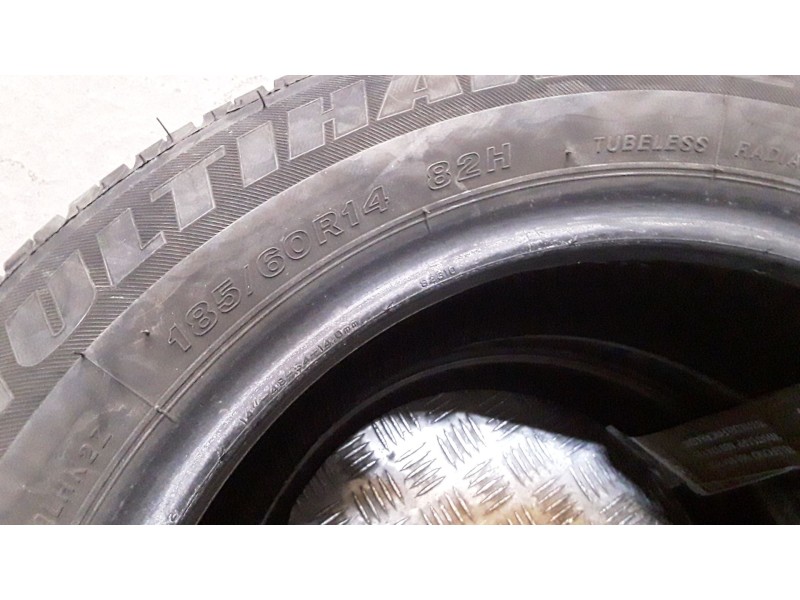 Recambio de neumatico pareja para neumaticos reutilizados - referencia OEM IAM 185601482H FIRESTONE 185/60/14/82H