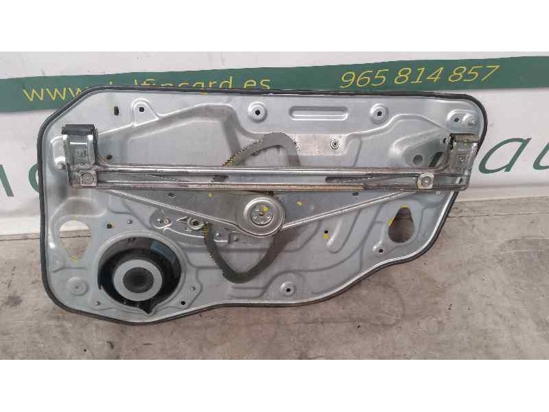 Recambio de elevalunas delantero izquierdo para volvo s40 berlina 2.0 d kinetic referencia OEM IAM  46 PIN ELECTRICO