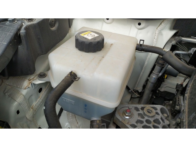 Recambio de deposito expansion para kg mobility korando (c300) 1.5 referencia OEM IAM 2161037000  