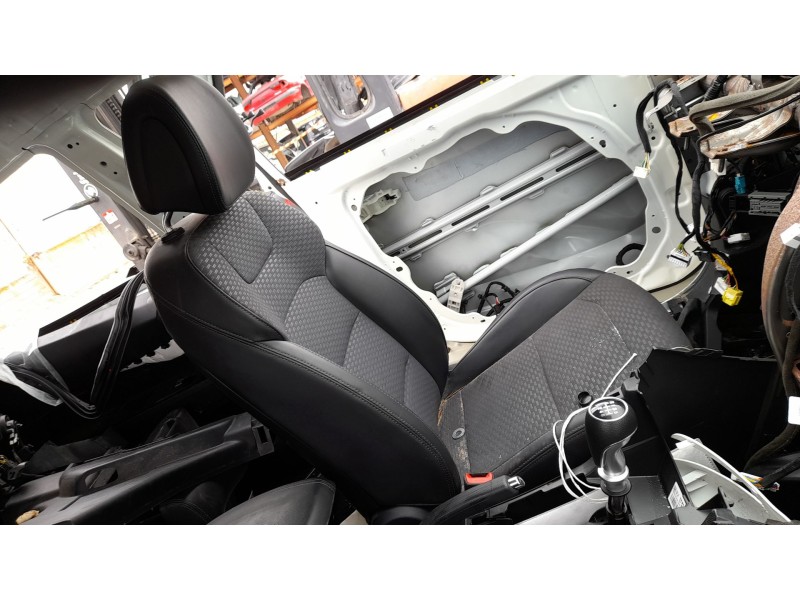 Recambio de asiento delantero izquierdo para kg mobility korando (c300) 1.5 referencia OEM IAM  C/AIRBAG 