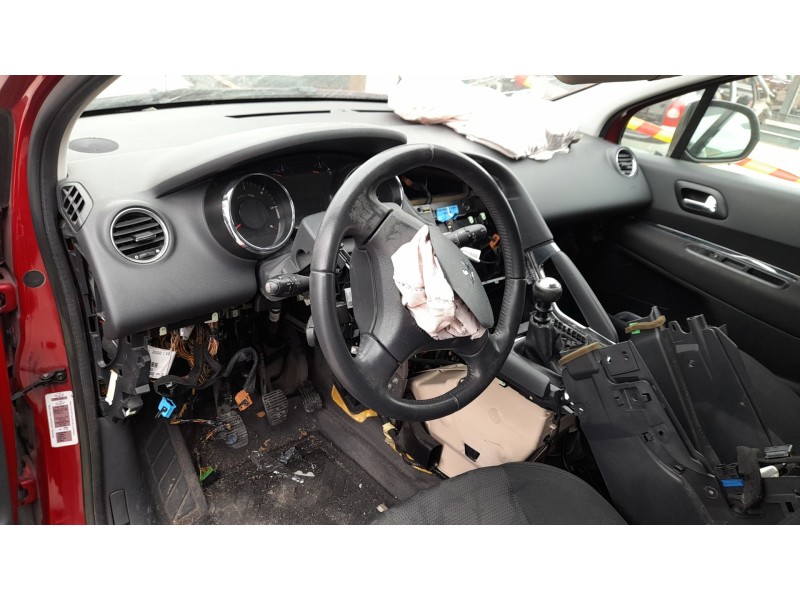 peugeot 3008 ii suv (mc_, mr_, mj_, m4_) del año 2011