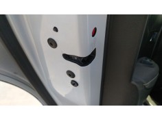 CERRADURA PUERTA TRASERA IZQUIERDA 9844443280 