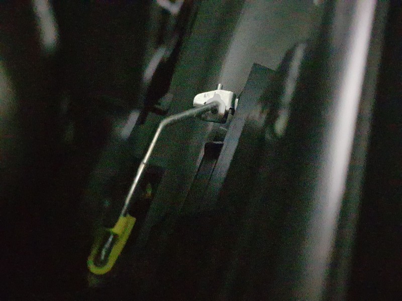 Recambio de cerradura puerta trasera izquierda para dacia sandero iii 1.0 tce 90 referencia OEM IAM 825033052R  