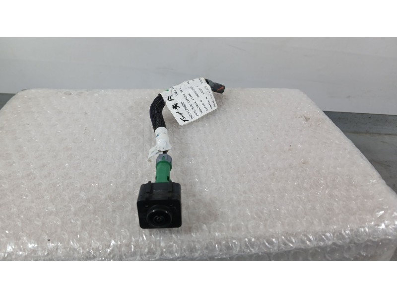 Recambio de camara vision trasera para peugeot 2008 ii (ud_, us_, uy_, uj_, ur_, uc_) 1.2 puretech 100 referencia OEM IAM 985217