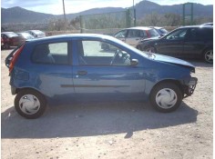 FIAT PUNTO BERLINA (188)
