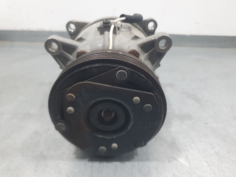 Recambio de compresor aire acondicionado para renault megane i classic (la0/1_) 1.6 e (la0f, la0s) referencia OEM IAM 7700273320