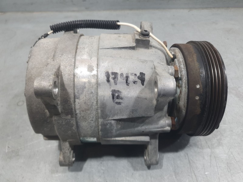 Recambio de compresor aire acondicionado para renault megane i classic (la0/1_) 1.6 e (la0f, la0s) referencia OEM IAM 7700273320