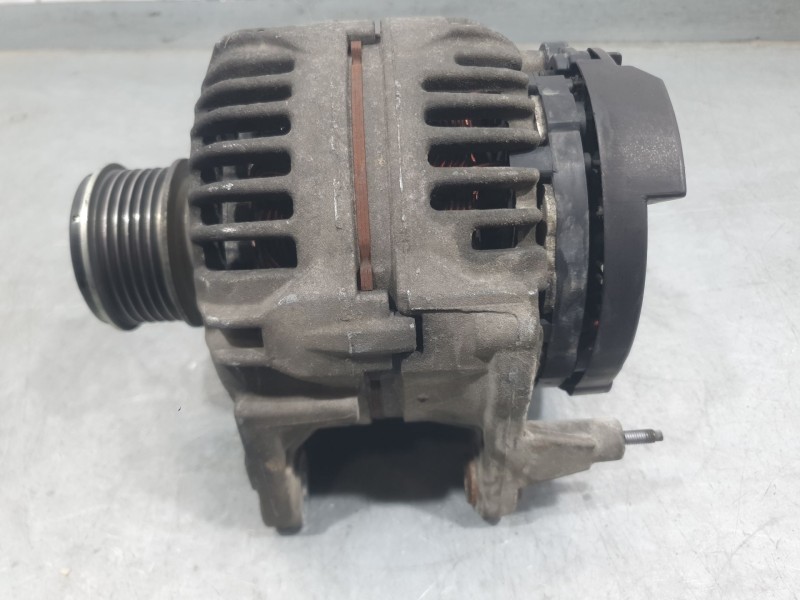 Recambio de alternador para seat toledo ii (1m2) 1.9 tdi referencia OEM IAM 038903023L 0124325001 