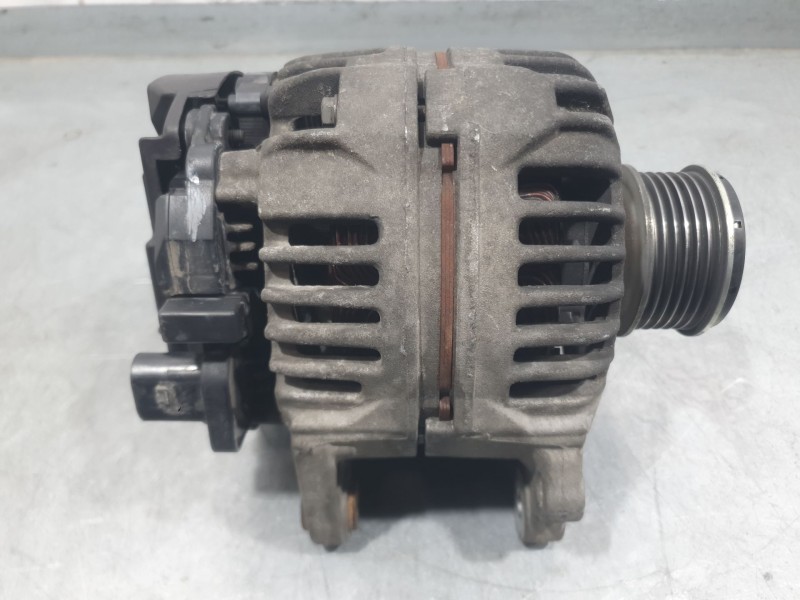 Recambio de alternador para seat toledo ii (1m2) 1.9 tdi referencia OEM IAM 038903023L 0124325001 