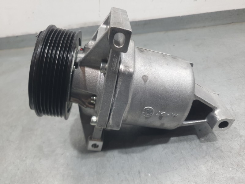 Recambio de compresor aire acondicionado para dacia sandero iii 1.0 tce 90 referencia OEM IAM 926008469R  