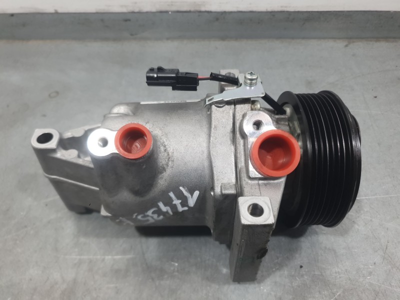 Recambio de compresor aire acondicionado para dacia sandero iii 1.0 tce 90 referencia OEM IAM 926008469R  