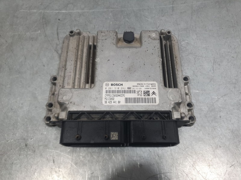 Recambio de centralita motor uce para opel corsa f (p2jo) 1.2 (68) referencia OEM IAM 9842944180 0261S102VU 