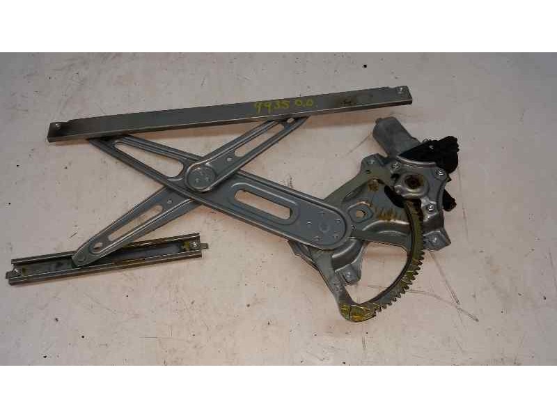Recambio de elevalunas delantero derecho para toyota yaris active referencia OEM IAM  6 PINS ELECTRICO