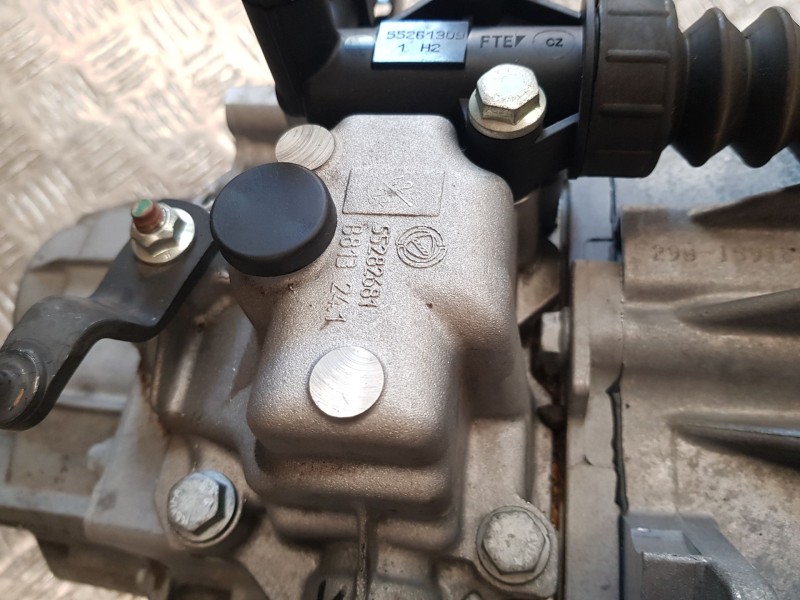 Recambio de caja cambios para fiat 500 (312_) 1.0 mild hybrid (312.ayd1b) referencia OEM IAM 46342972 55282681 