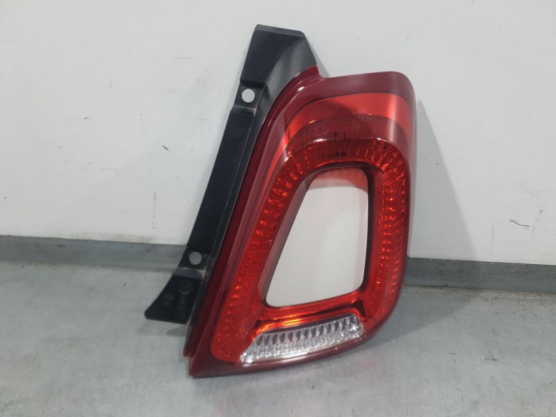 Recambio de piloto trasero derecho para fiat 500 (312_) 1.0 mild hybrid (312.ayd1b) referencia OEM IAM 52007422  