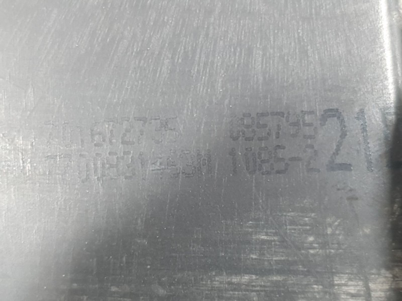 Recambio de faro derecho para renault megane i classic (la0/1_) 1.6 e (la0f, la0s) referencia OEM IAM 7700831463M  