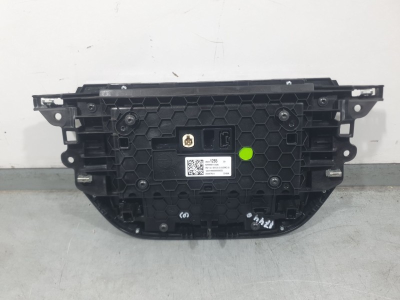 Recambio de sistema navegacion gps para opel corsa f (p2jo) 1.2 (68) referencia OEM IAM 96110430  