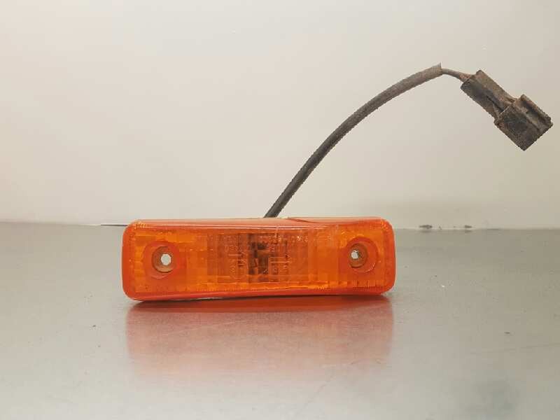 Recambio de piloto lateral izquierdo para ssangyong musso referencia OEM IAM   