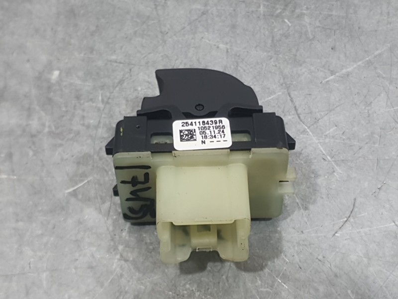 Recambio de mando elevalunas trasero izquierdo para dacia sandero iii 1.0 tce 90 referencia OEM IAM 254118439R  