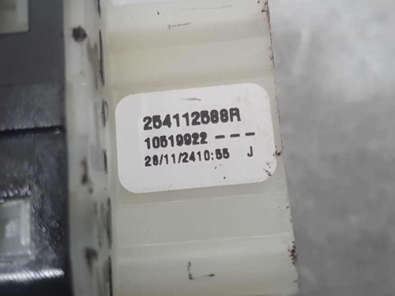 Recambio de mando elevalunas delantero izquierdo para dacia sandero iii 1.0 tce 90 referencia OEM IAM 254112588R DELANTERO 