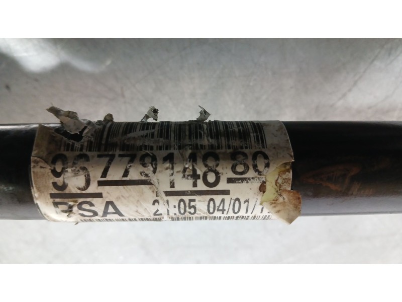 Recambio de transmision delantera izquierda para peugeot 308 sw ii (lc_, lj_, lr_, lx_, l4_) 1.2 thp 130 referencia OEM IAM 9677