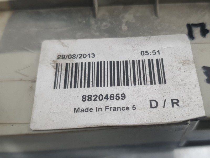 Recambio de piloto delantero derecho para renault megane i classic (la0/1_) 1.6 e (la0f, la0s) referencia OEM IAM 88204659  