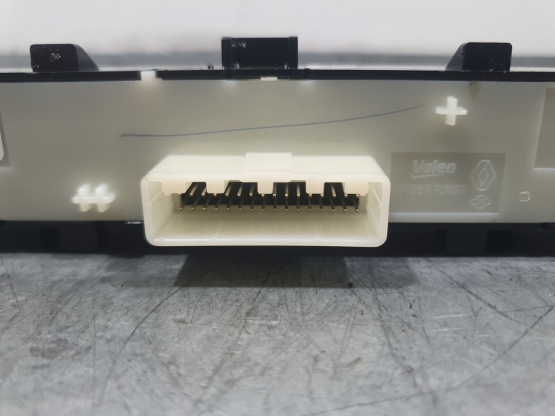 Recambio de mando multifuncion para dacia sandero iii 1.0 tce 90 referencia OEM IAM 283E85816R  