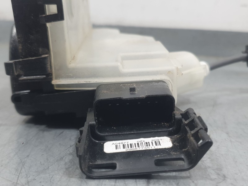 Recambio de cerradura puerta trasera derecha para opel corsa f (p2jo) 1.2 (68) referencia OEM IAM 9844412880 16944418 