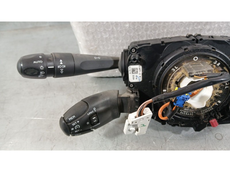 Recambio de mando luces y limpia para peugeot 308 sw ii (lc_, lj_, lr_, lx_, l4_) 1.2 thp 130 referencia OEM IAM 98180645ZD  E10