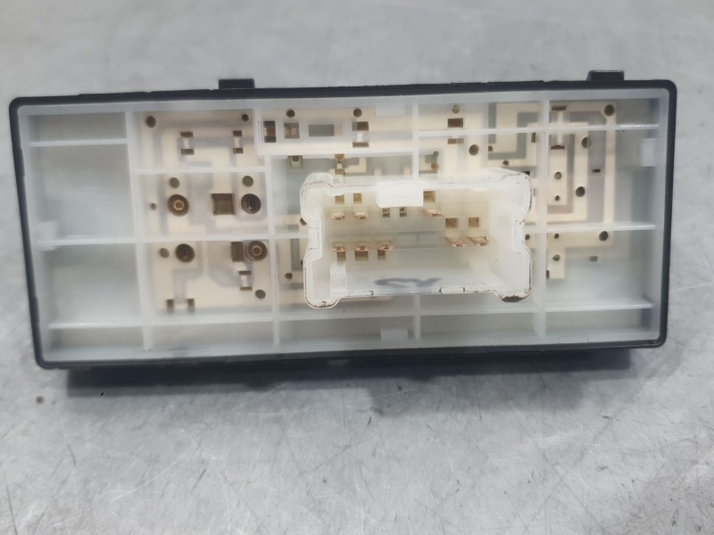 Recambio de mando elevalunas delantero derecho para nissan micra v (k14) 1.0 ig-t 100 referencia OEM IAM 254114BA0A 20204SD 