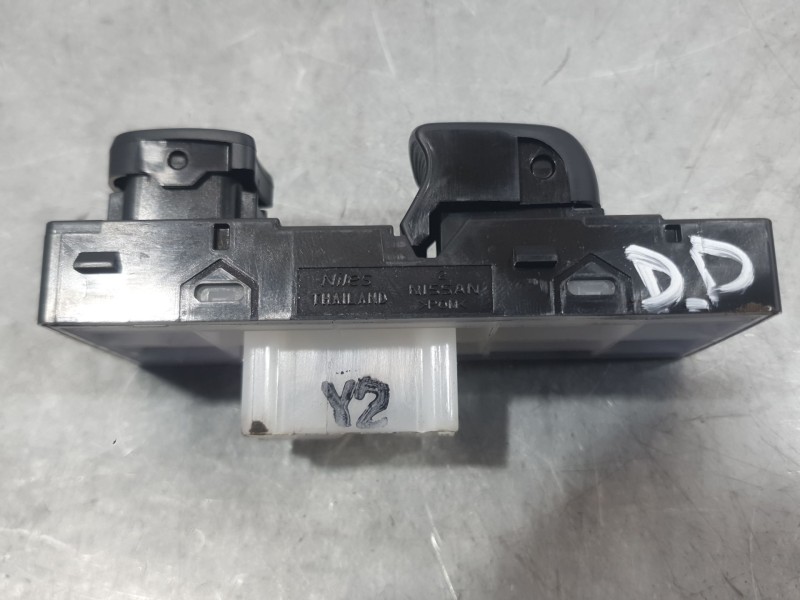 Recambio de mando elevalunas delantero derecho para nissan micra v (k14) 1.0 ig-t 100 referencia OEM IAM 254114BA0A 20204SD 