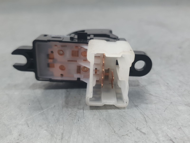 Recambio de mando elevalunas trasero izquierdo para nissan micra v (k14) 1.0 ig-t 100 referencia OEM IAM 254115FC0A 19Z12SD 