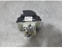 Recambio de mando elevalunas trasero derecho para dacia sandero iii 1.0 tce 90 referencia OEM IAM 254118439R  