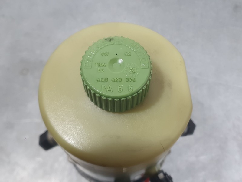 Recambio de bomba direccion electrica para volkswagen polo v (6r1, 6c1) 1.6 tdi referencia OEM IAM 6R0423156B TD5 TRW