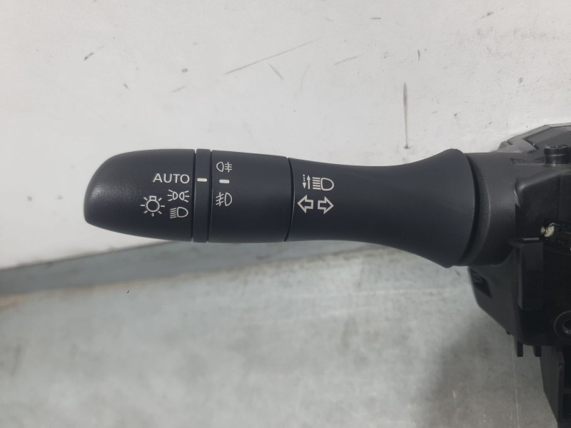 Recambio de mando luces y limpia para nissan micra v (k14) 1.0 ig-t 100 referencia OEM IAM B45FB1A  